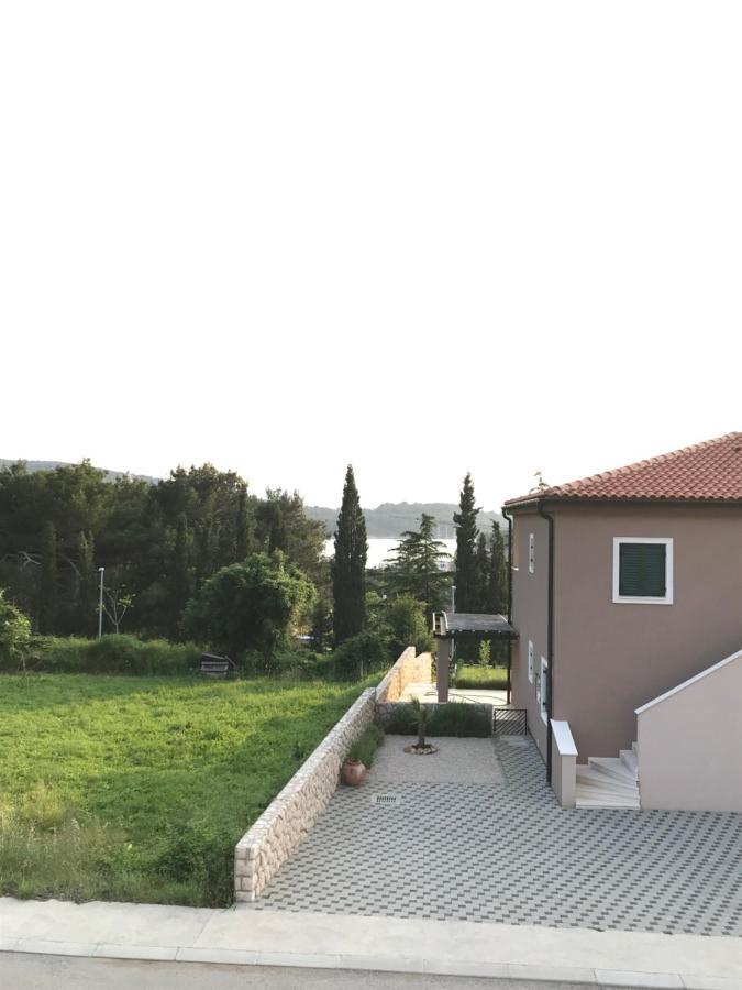 Apartmani Matea Cres Dış mekan fotoğraf