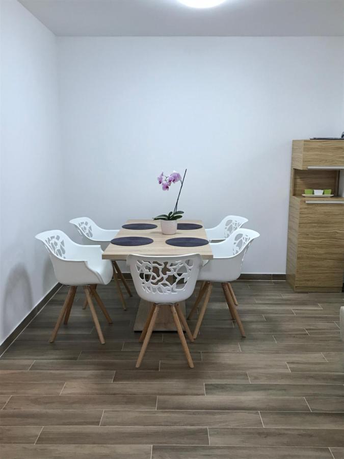 Apartmani Matea Cres Dış mekan fotoğraf