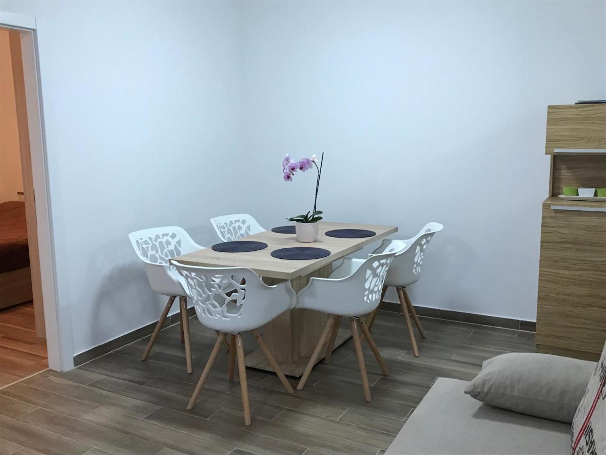 Apartmani Matea Cres Dış mekan fotoğraf